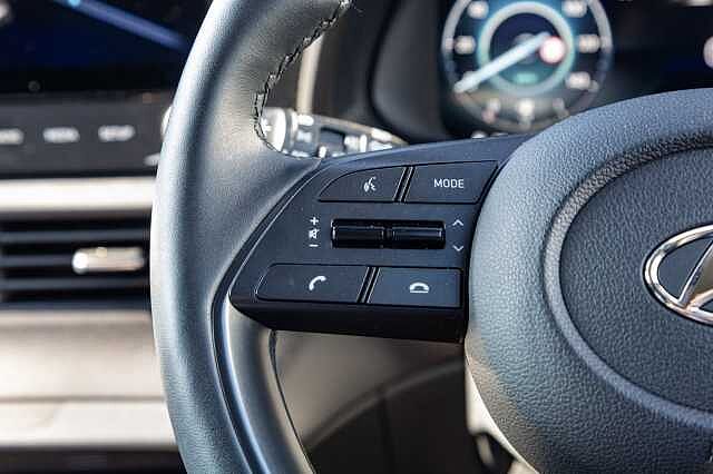 Hyundai I20 1.0T GDi 48V MHD Premium 5dr Atlas White