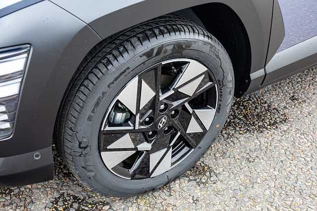 Hyundai KONA 1.6T 138 Ultimate 5dr DCT Meta BLUE