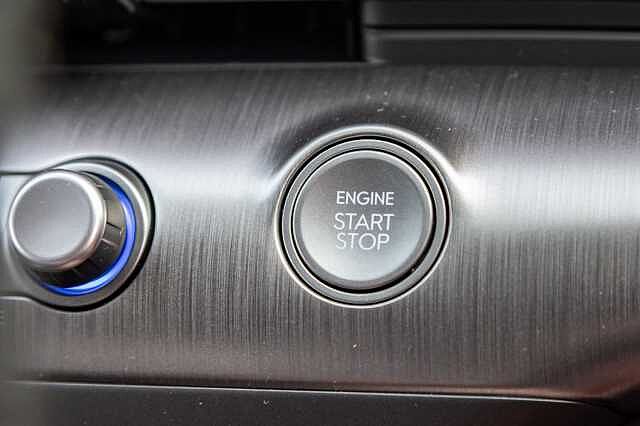 Hyundai KONA 1.6T 138 Ultimate 5dr DCT Meta BLUE