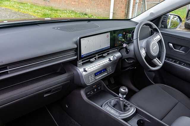 Hyundai KONA 1.6T 138 Advance 5dr
