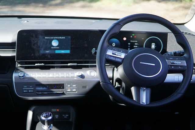 Hyundai KONA 1.6T 138 Advance 5dr Abyss Black
