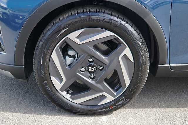 Hyundai BAYON 1.0 TGDi Ultimate 5dr DCT ViBRANT BLUE
