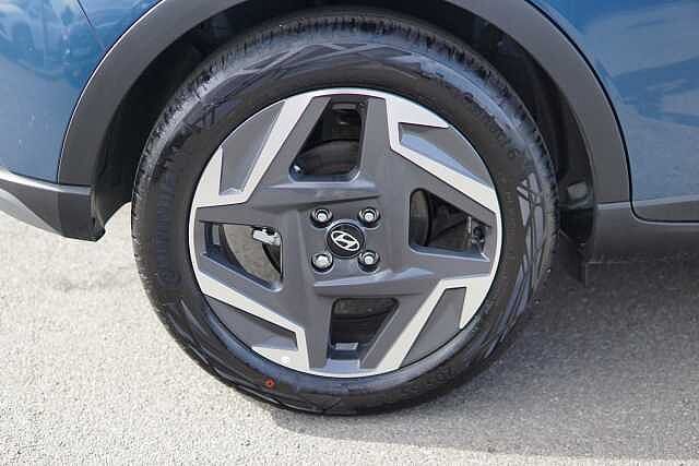 Hyundai BAYON 1.0 TGDi Ultimate 5dr DCT ViBRANT BLUE