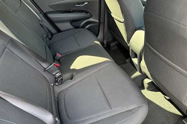 Hyundai TUCSON Hybrid 1.6 T-GDi(150ps)SE Connect 48 Volt Ultimate Red