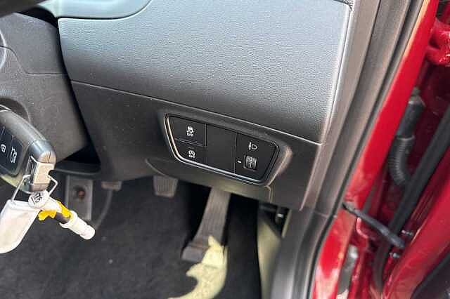 Hyundai TUCSON Hybrid 1.6 T-GDi(150ps)SE Connect 48 Volt Ultimate Red