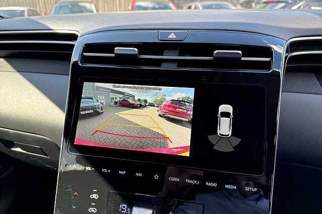 Hyundai TUCSON Hybrid 1.6 T-GDi(150ps)SE Connect 48 Volt Ultimate Red