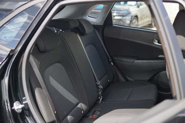 Hyundai KONA 1.6 GDi Hybrid SE Connect 5dr DCT Abyss Black
