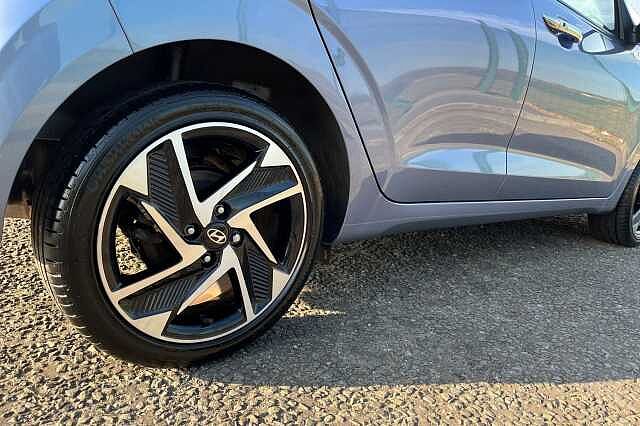 Hyundai I10 1.0 Premium Hatchback 5dr Petrol Manual Euro 6 (s/s) (63 Ps) Meta Blue