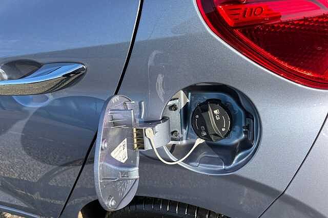 Hyundai I10 1.0 Premium Hatchback 5dr Petrol Manual Euro 6 (s/s) (63 Ps) Meta Blue