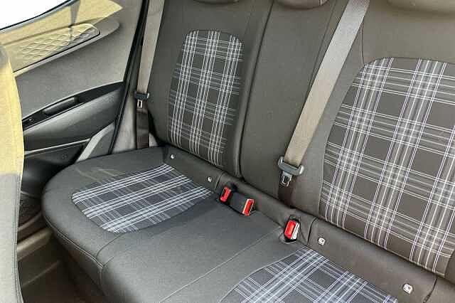 Hyundai I10 1.0 Premium Hatchback 5dr Petrol Manual Euro 6 (s/s) (63 Ps) Meta Blue