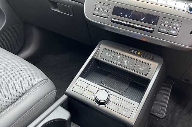 Hyundai KONA 1.6 H Gdi Ultimate Suv 5dr Petrol Hybrid Dct Euro 6 (s/s) (138 Ps) Abyss Black