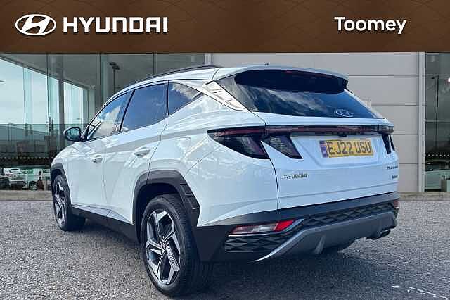 Hyundai TUCSON 1.6 H T Gdi Premium Suv 5dr Petrol Hybrid Auto Euro 6 (s/s) (230 Ps) Polar White