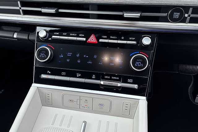 Hyundai SANTA FE 1.6 T Gdi 13.8kwh Ultimate Suv 5dr Petrol Plug In Hybrid Auto 4wd Euro 6 (s/s) ( Metallic - Ecotronic grey