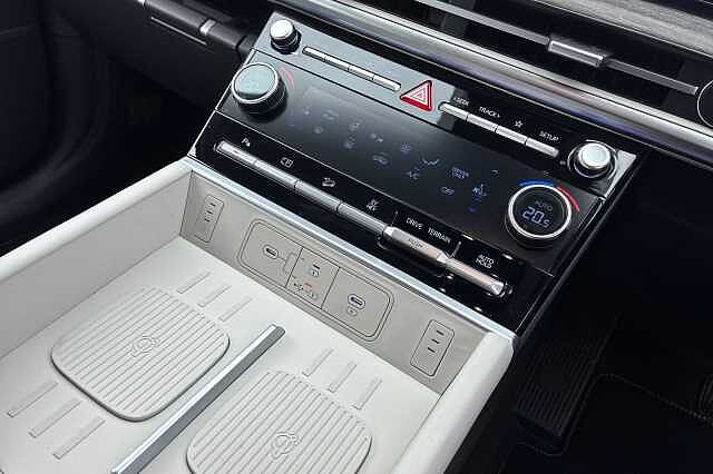 Hyundai SANTA FE 1.6 T Gdi 13.8kwh Ultimate Suv 5dr Petrol Plug In Hybrid Auto 4wd Euro 6 (s/s) ( Metallic - Ecotronic grey