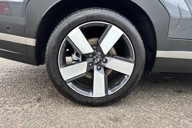 Hyundai SANTA FE 1.6 T Gdi 13.8kwh Ultimate Suv 5dr Petrol Plug In Hybrid Auto 4wd Euro 6 (s/s) ( Metallic - Ecotronic grey