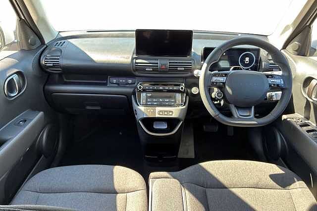 Hyundai INSTER Long Range 49kwh 02 Suv 5dr Electric Auto (115 Ps) Atlas White