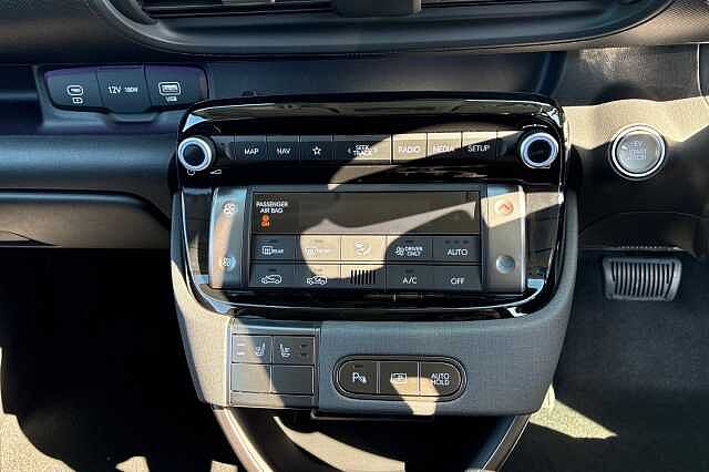 Hyundai INSTER Long Range 49kwh 02 Suv 5dr Electric Auto (115 Ps) Atlas White