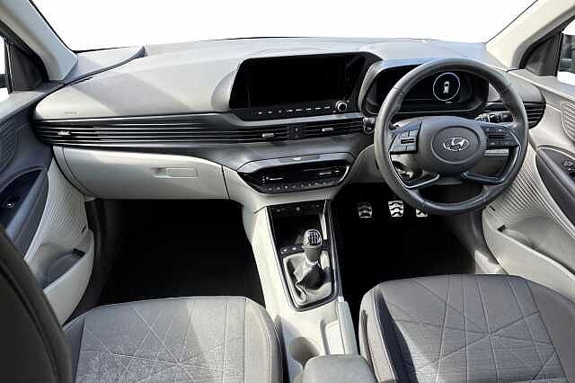 Hyundai BAYON 1.0 T Gdi Mhev Ultimate Suv 5dr Petrol Hybrid Manual Euro 6 (s/s) (100 Ps) Intense Blue/Black