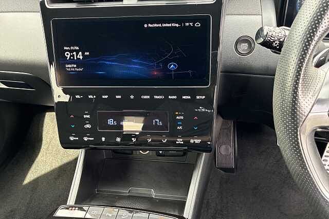Hyundai TUCSON 1.6 H T Gdi N Line Suv 5dr Petrol Hybrid Auto Euro 6 (s/s) (230 Ps) Shimmering Silver