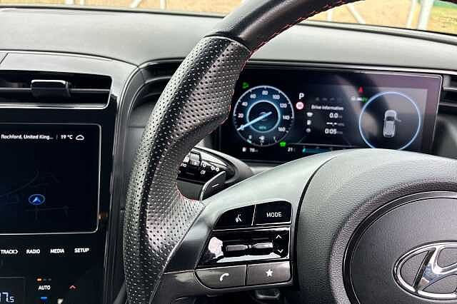 Hyundai TUCSON 1.6 H T Gdi N Line Suv 5dr Petrol Hybrid Auto Euro 6 (s/s) (230 Ps) Shimmering Silver