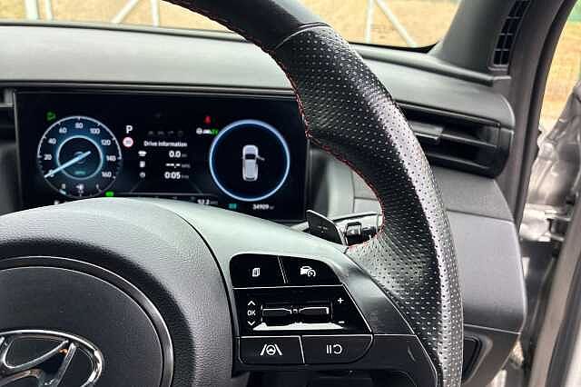 Hyundai TUCSON 1.6 H T Gdi N Line Suv 5dr Petrol Hybrid Auto Euro 6 (s/s) (230 Ps) Shimmering Silver