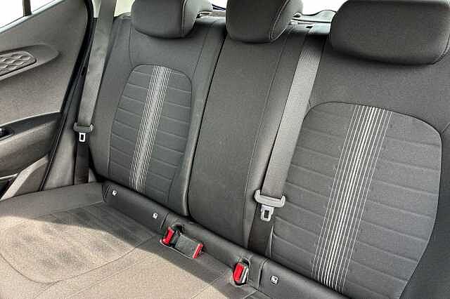 Hyundai I10 1.2 Se Connect Hatchback 5dr Petrol Auto Euro 6 (s/s) (84 Ps) Intense Blue