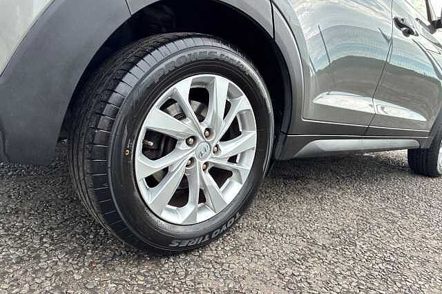 Hyundai TUCSON 1.6 T Gdi Se Nav Suv 5dr Petrol Manual Euro 6 (s/s) (177 Ps) Olivine Grey