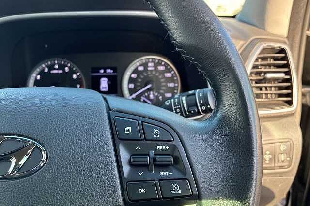 Hyundai TUCSON 1.6 T Gdi Se Nav Suv 5dr Petrol Manual Euro 6 (s/s) (177 Ps) Olivine Grey