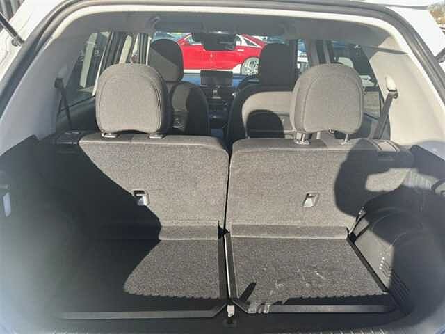 Hyundai INSTER Long Range 49kWh 02 SUV 5dr Electric Auto (115 ps)