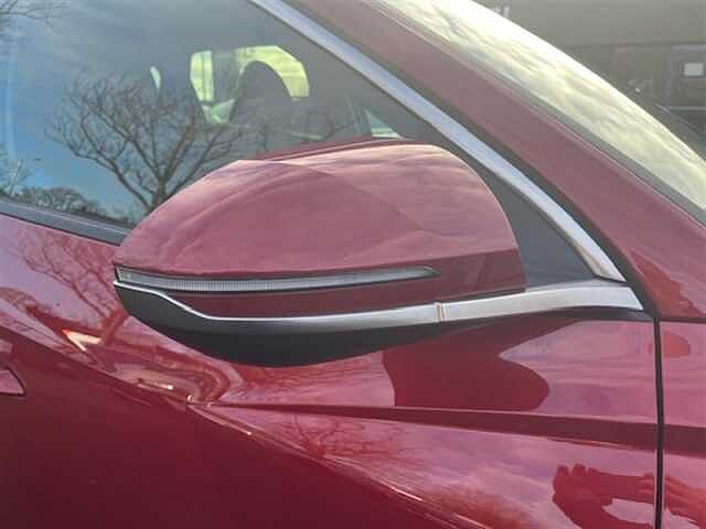 Hyundai TUCSON 1.6 h T-GDi Premium SUV 5dr Petrol Hybrid Auto Euro 6 (s/s) (230 ps)