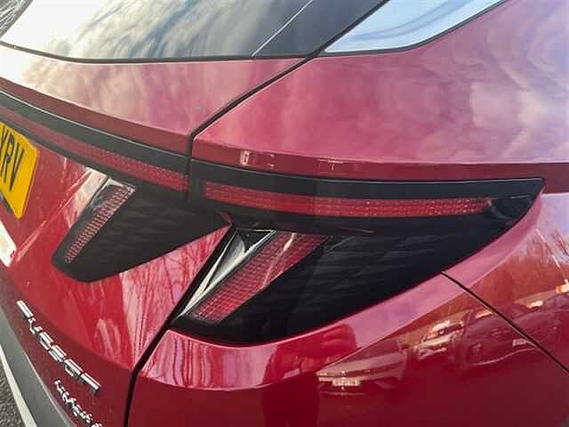 Hyundai TUCSON 1.6 h T-GDi Premium SUV 5dr Petrol Hybrid Auto Euro 6 (s/s) (230 ps)