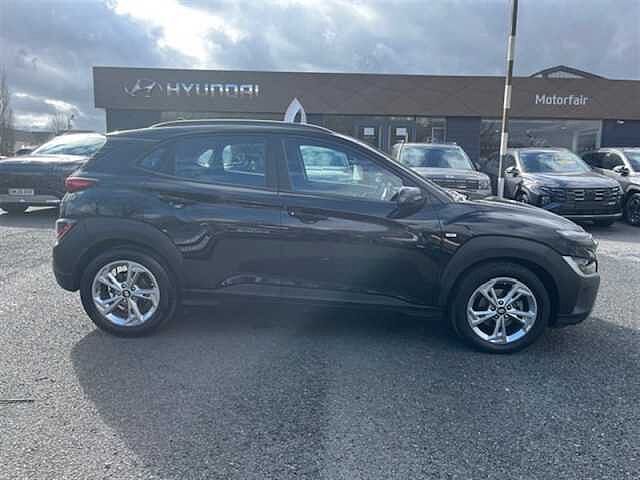 Hyundai KONA 1.0 T-GDi MHEV SE Connect SUV 5dr Petrol Hybrid Manual Euro 6 (s/s) (120 ps) Black