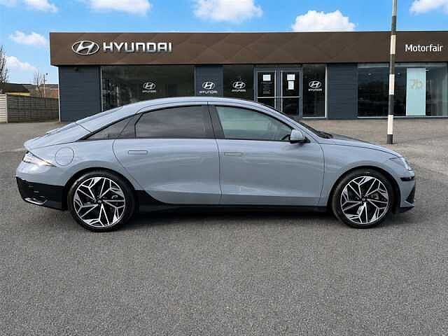 Hyundai IONIQ 6 77.4kWh Premium Saloon 4dr Electric Auto (228 ps)