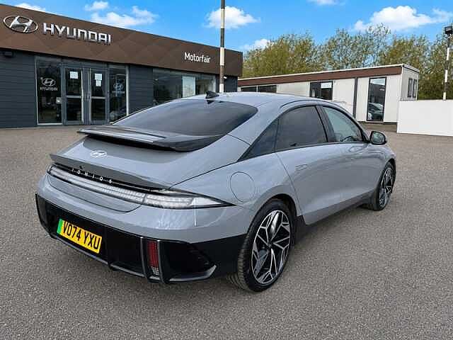 Hyundai IONIQ 6 77.4kWh Premium Saloon 4dr Electric Auto (228 ps)