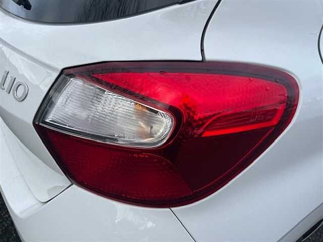 Hyundai I10 1.2 Premium Hatchback 5dr Petrol Auto Euro 6 (s/s) (84 ps) White