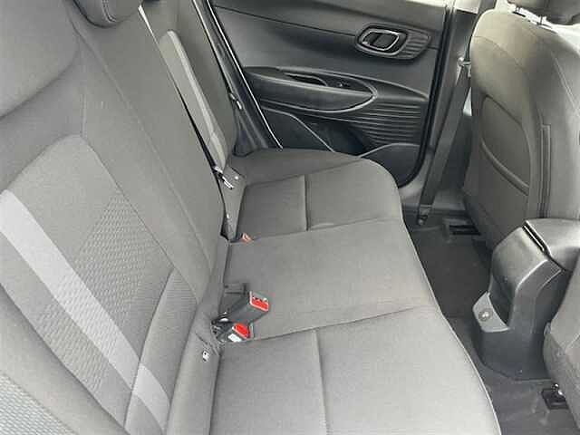 Hyundai I20 1.0 T-GDi Premium Hatchback 5dr Petrol Manual Euro 6 (s/s) (100 ps) White