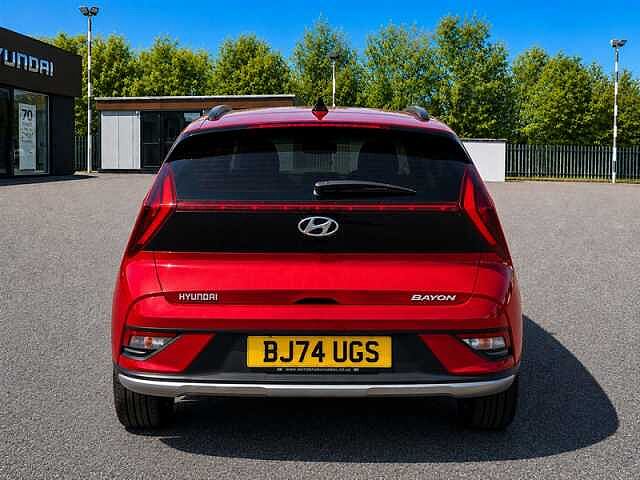 Hyundai BAYON 1.0 T-GDi Premium SUV 5dr Petrol Manual Euro 6 (s/s) (100 ps) Red