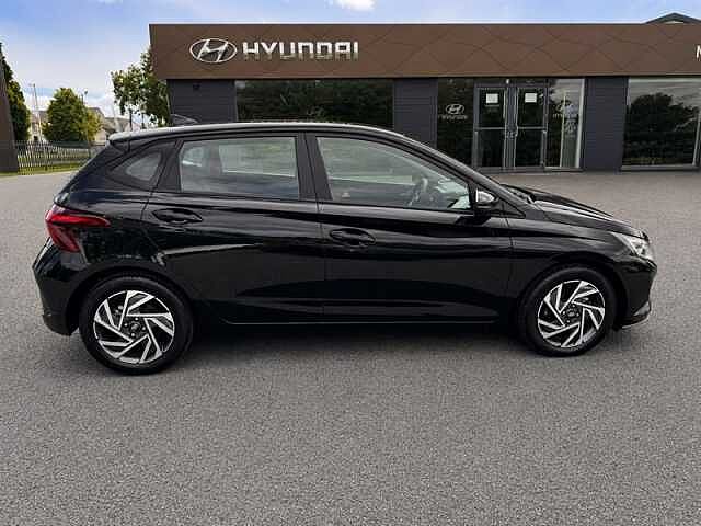 Hyundai I20 1.0 T-GDi Advance Hatchback 5dr Petrol DCT Euro 6 (s/s) (100 ps) Black