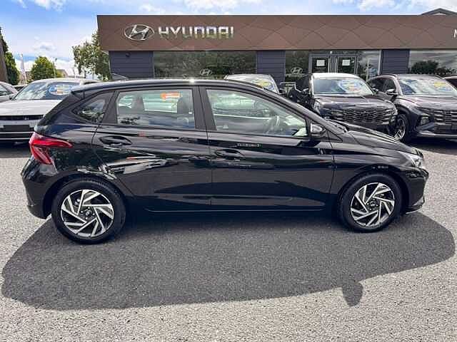 Hyundai I20 1.0 T-GDi Advance Hatchback 5dr Petrol DCT Euro 6 (s/s) (100 ps) Black