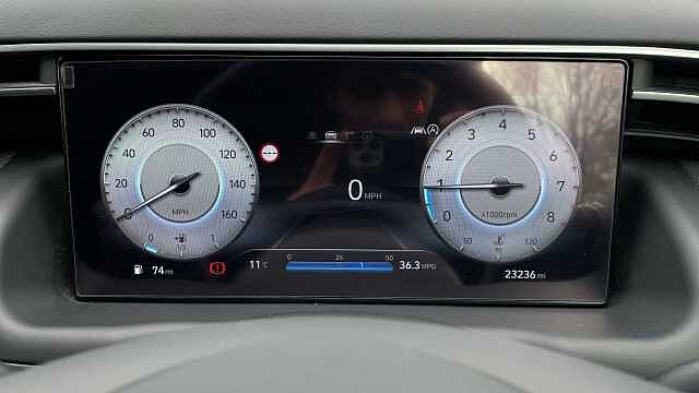 Hyundai TUCSON 1.6 T-GDi Premium SUV 5dr Petrol Manual Euro 6 (s/s) (150 ps) Red