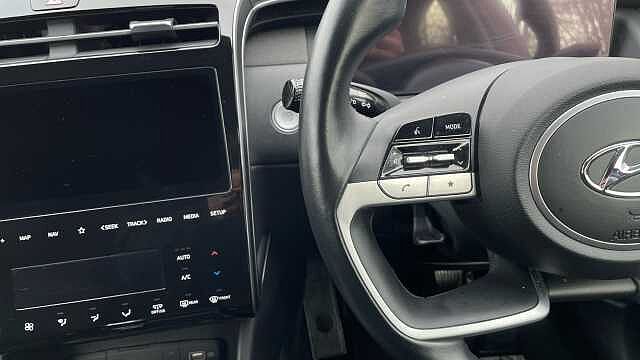 Hyundai TUCSON 1.6 T-GDi Premium SUV 5dr Petrol Manual Euro 6 (s/s) (150 ps) Red