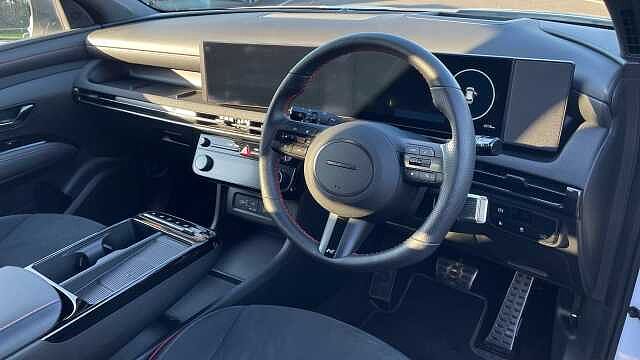 Hyundai TUCSON 1.6 T-GDi 13.8kWh N Line S SUV 5dr Petrol Plug-in Hybrid Auto Euro 6 (s/s) (253 White