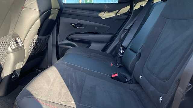 Hyundai TUCSON 1.6 T-GDi 13.8kWh N Line S SUV 5dr Petrol Plug-in Hybrid Auto Euro 6 (s/s) (253 White
