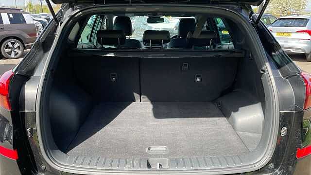 Hyundai TUCSON 1.6 CRDi MHEV N Line SUV 5dr Diesel Hybrid DCT Euro 6 (s/s) (136 ps) Black