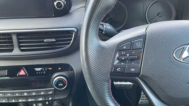 Hyundai TUCSON 1.6 CRDi MHEV N Line SUV 5dr Diesel Hybrid DCT Euro 6 (s/s) (136 ps) Black