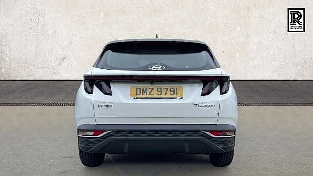 Hyundai TUCSON 1.6 T-GDi SE Connect SUV 5dr Petrol Manual Euro 6 (s/s) (150 ps) White