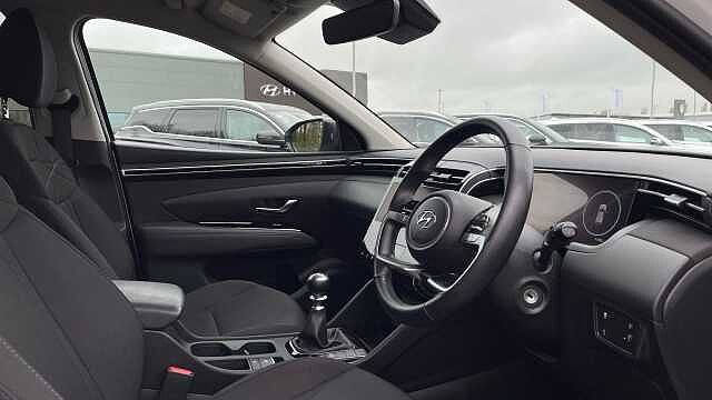 Hyundai TUCSON 1.6 T-GDi SE Connect SUV 5dr Petrol Manual Euro 6 (s/s) (150 ps) White