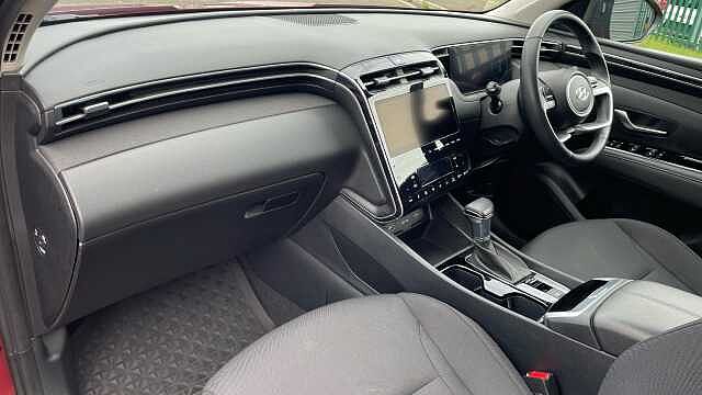 Hyundai TUCSON 1.6 T-GDi MHEV SE Connect SUV 5dr Petrol Hybrid DCT Euro 6 (s/s) (150 ps) Red
