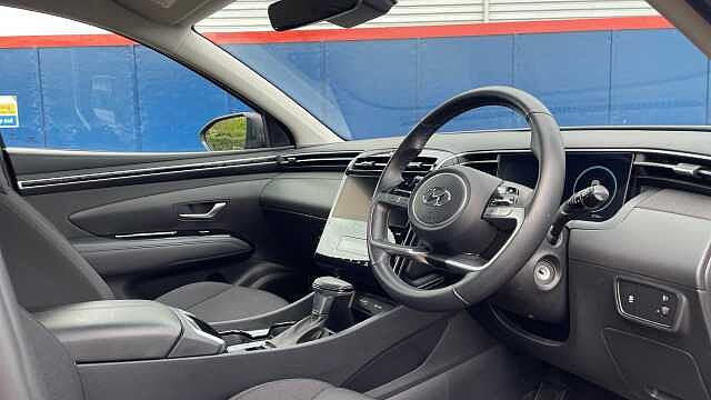 Hyundai TUCSON 1.6 T-GDi MHEV SE Connect SUV 5dr Petrol Hybrid DCT Euro 6 (s/s) (150 ps) Red