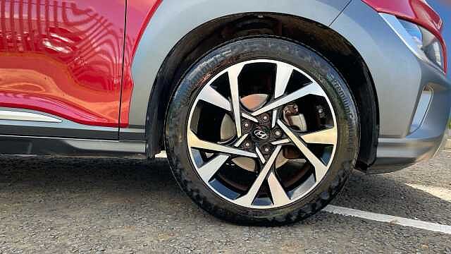 Hyundai KONA 1.0 T-GDi MHEV Premium SUV 5dr Petrol Hybrid Manual Euro 6 (s/s) (120 ps) Red